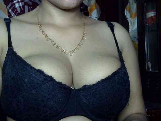 Nusrat-Mimi webcam