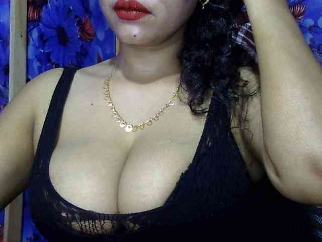 Nusrat-Mimi webcam