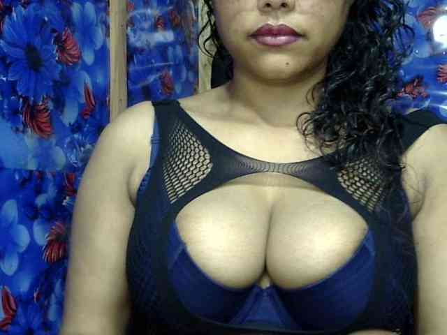 Nusrat-Mimi webcam
