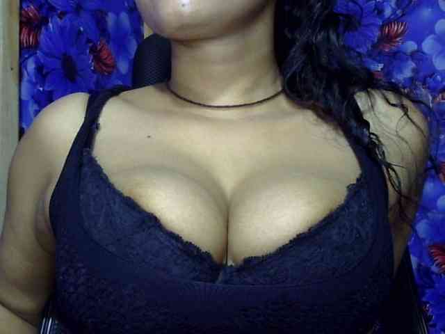 Nusrat-Mimi webcam