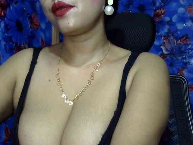 Nusrat-Mimi webcam