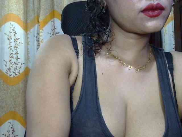 Nusrat-Mimi webcam