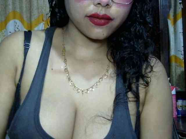Nusrat-Mimi webcam