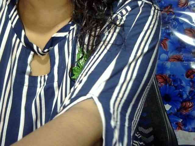 Nusrat-Mimi webcam