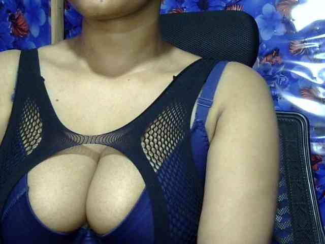 Nusrat-Mimi webcam