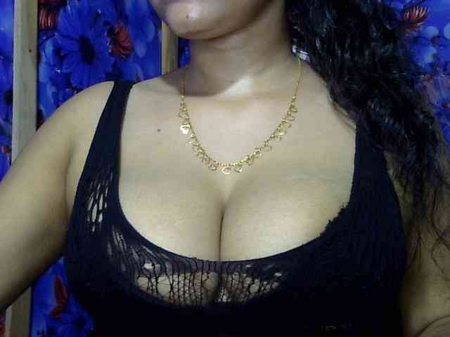 Nusrat-Mimi webcam
