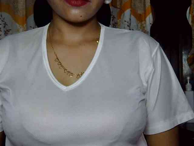 Nusrat-Mimi webcam