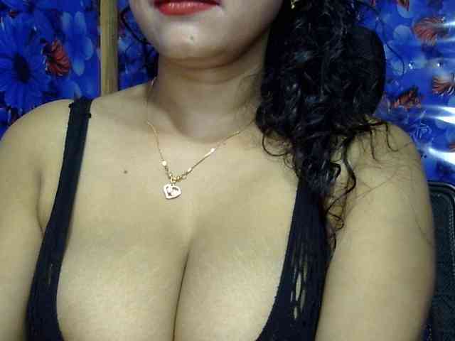 Nusrat-Mimi webcam
