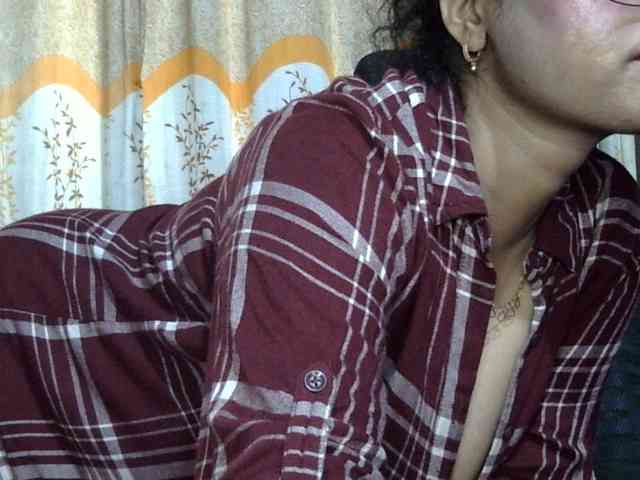Nusrat-Mimi webcam