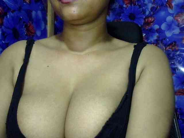 Nusrat-Mimi webcam