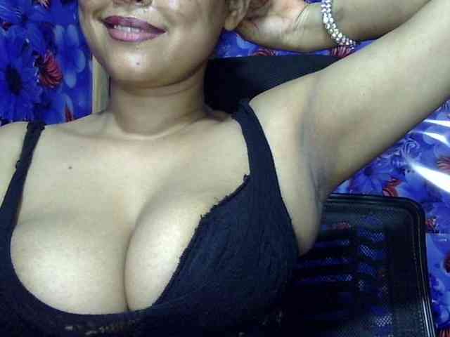 Nusrat-Mimi webcam