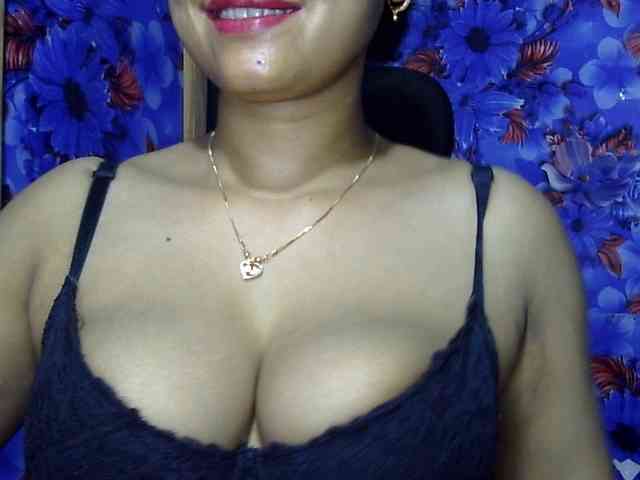 Nusrat-Mimi webcam