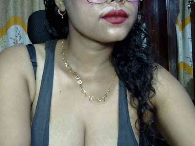 Nusrat-Mimi webcam