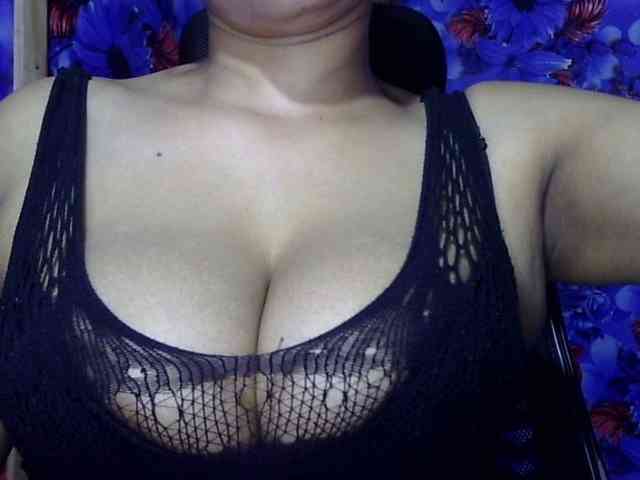 Nusrat-Mimi webcam