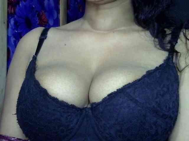 Nusrat-Mimi webcam