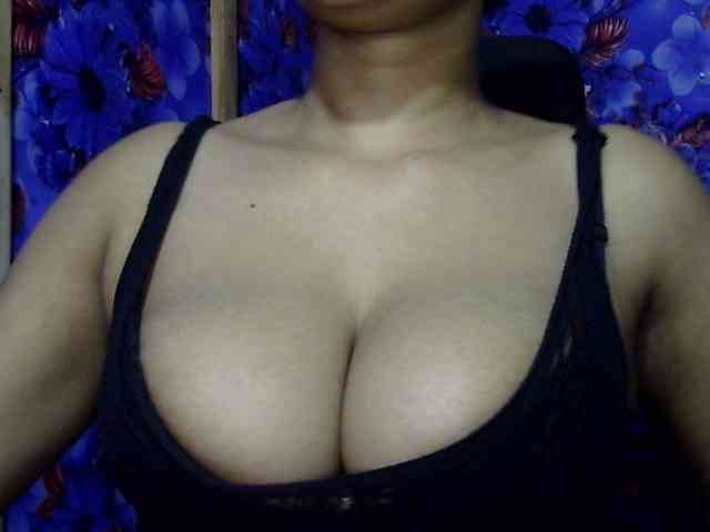 Nusrat-Mimi webcam