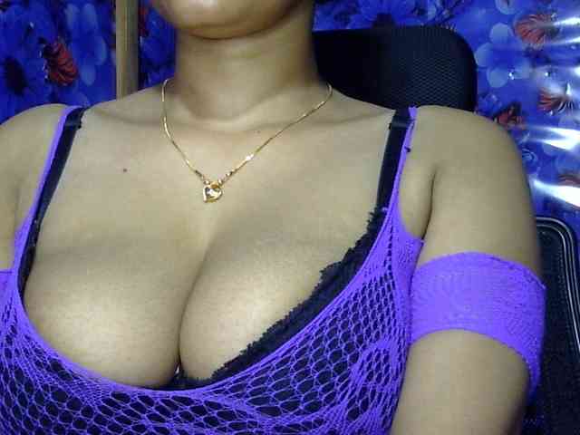 Nusrat-Mimi webcam
