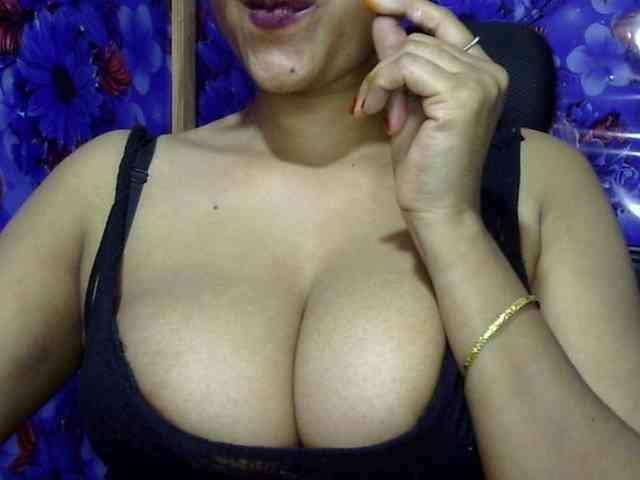 Nusrat-Mimi webcam