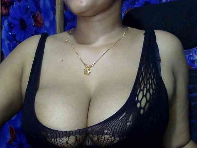Nusrat-Mimi webcam