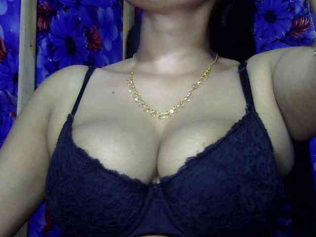 Nusrat-Mimi webcam