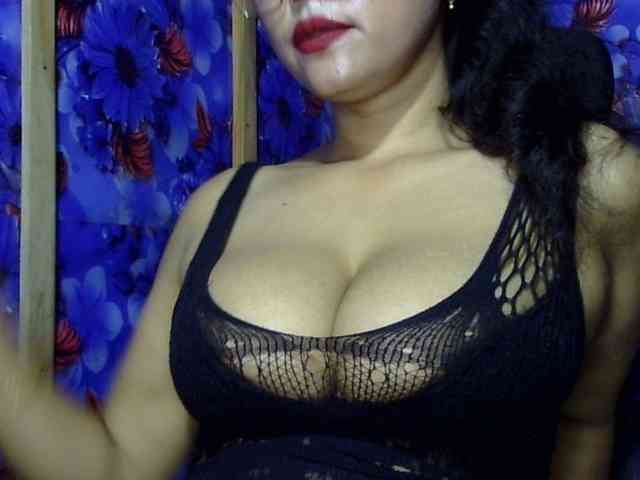 Nusrat-Mimi webcam
