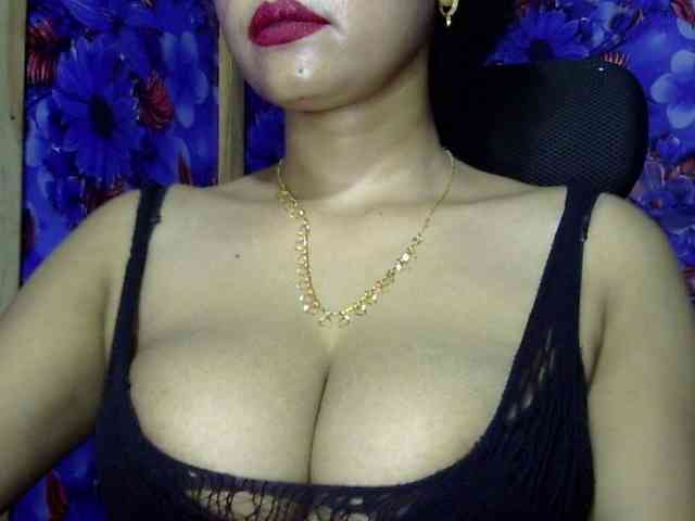 Nusrat-Mimi webcam