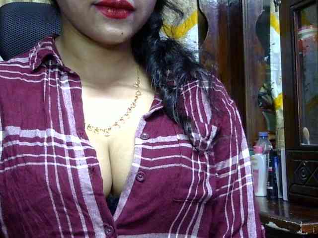 Nusrat-Mimi webcam