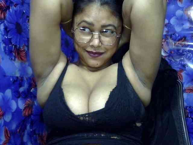 Nusrat-Mimi webcam
