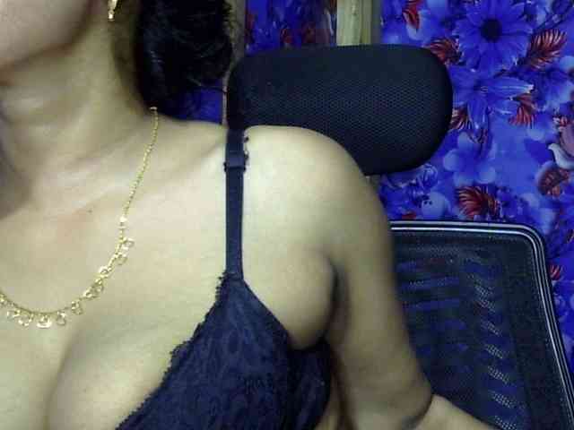 Nusrat-Mimi webcam