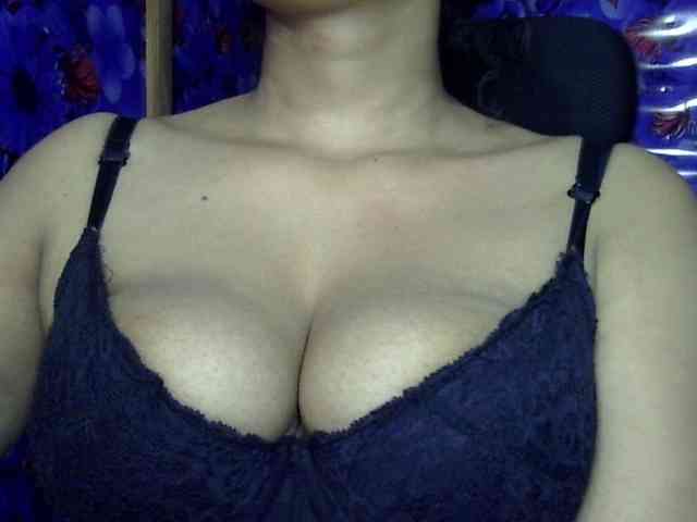 Nusrat-Mimi webcam