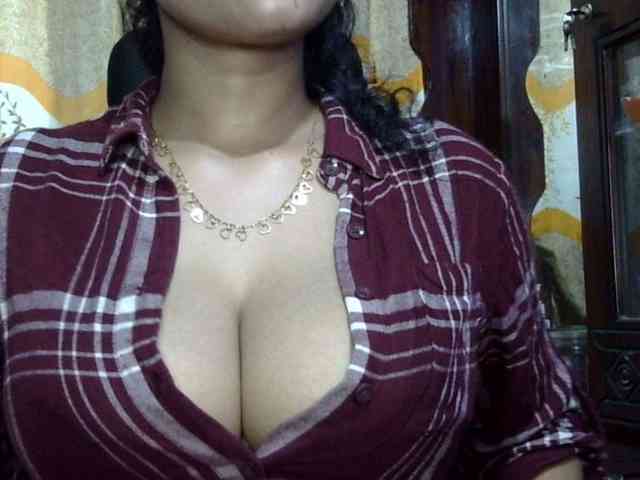 Nusrat-Mimi webcam