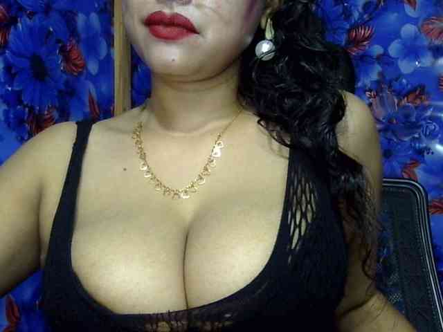 Nusrat-Mimi webcam