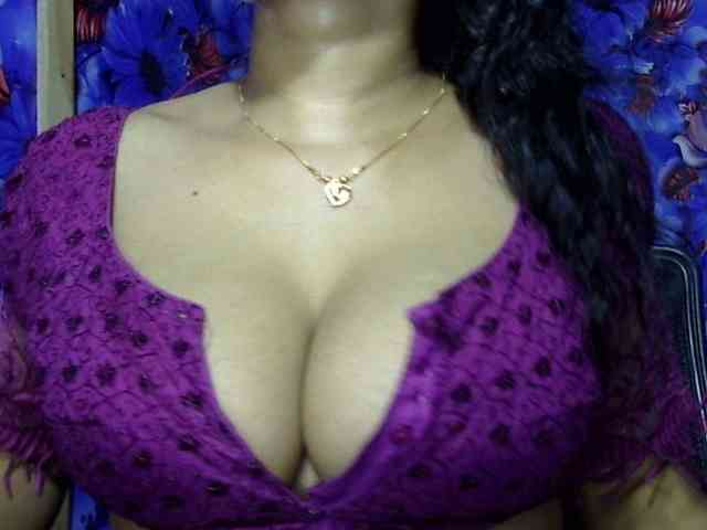 Nusrat-Mimi webcam