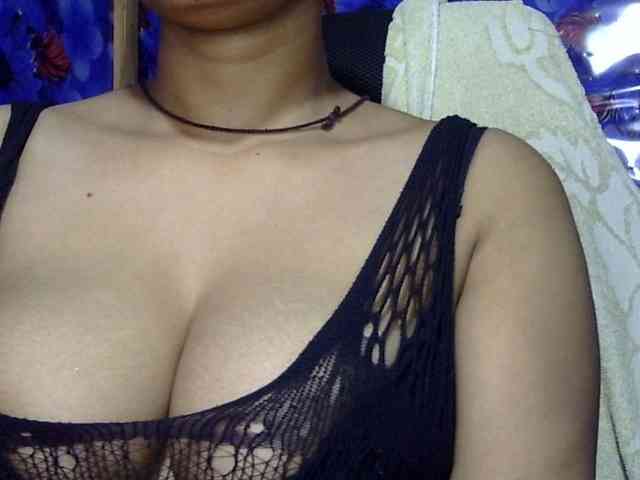 Nusrat-Mimi webcam