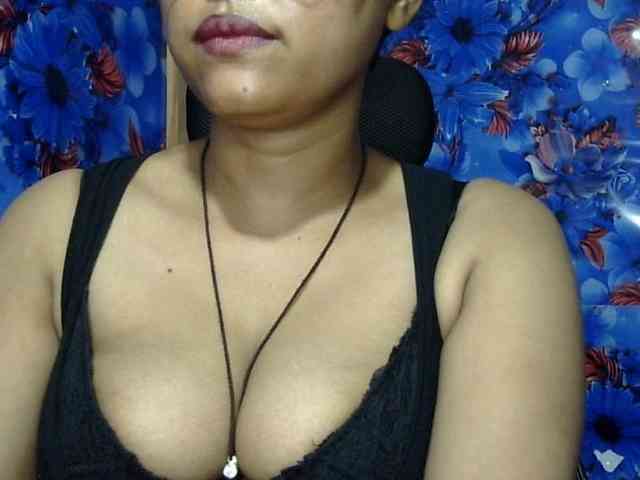 Nusrat-Mimi webcam