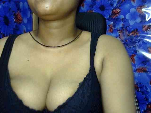 Nusrat-Mimi webcam