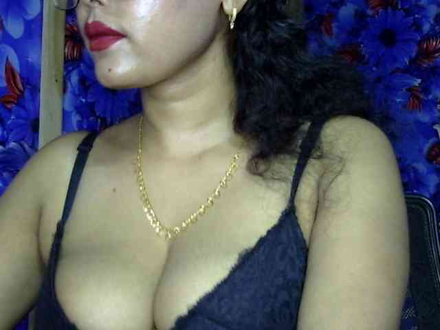 Nusrat-Mimi webcam