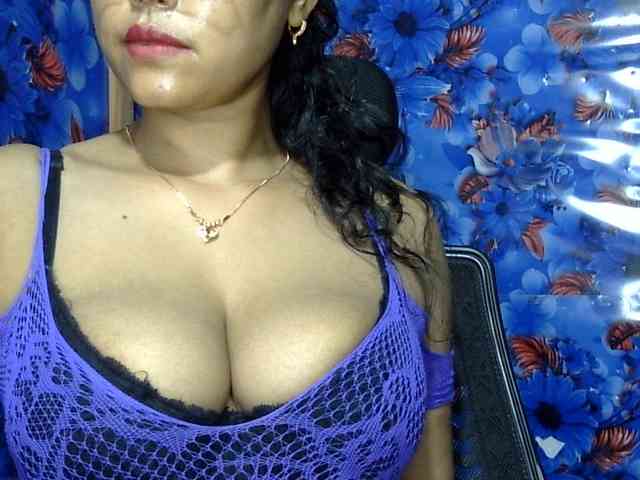 Nusrat-Mimi webcam