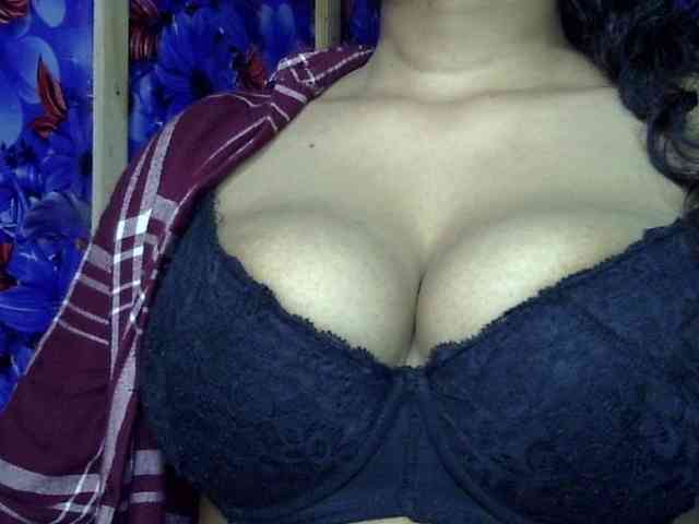 Nusrat-Mimi webcam