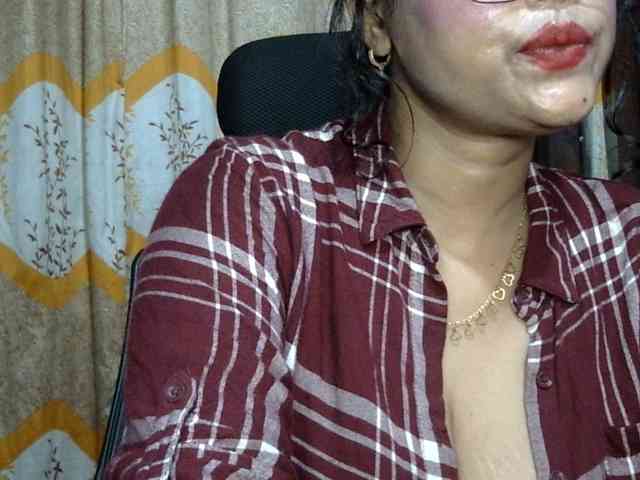 Nusrat-Mimi webcam
