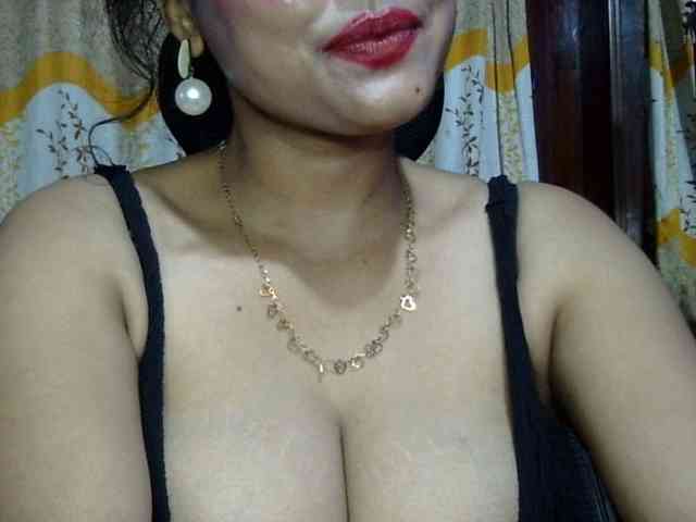 Nusrat-Mimi webcam