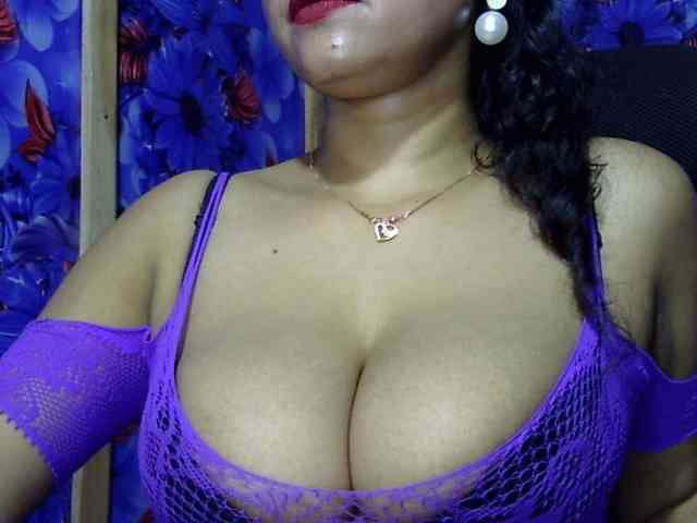 Nusrat-Mimi webcam