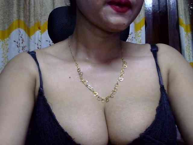 Nusrat-Mimi webcam