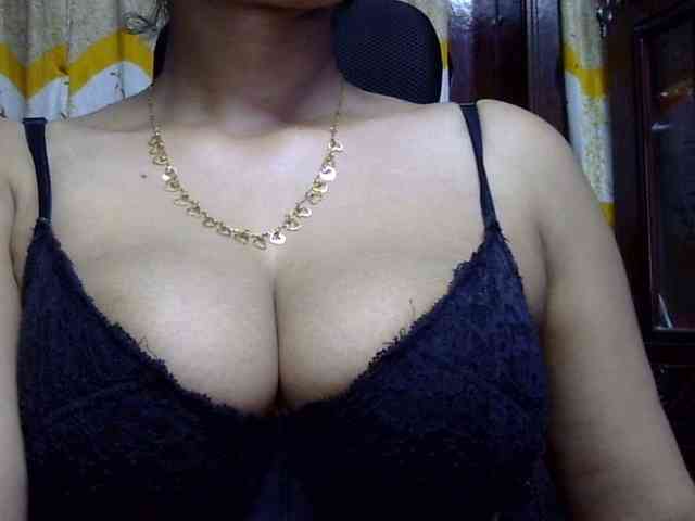 Nusrat-Mimi webcam