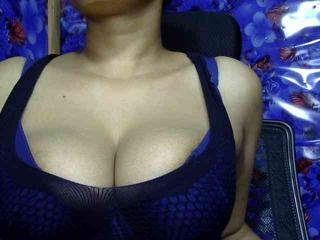 Nusrat-Mimi webcam