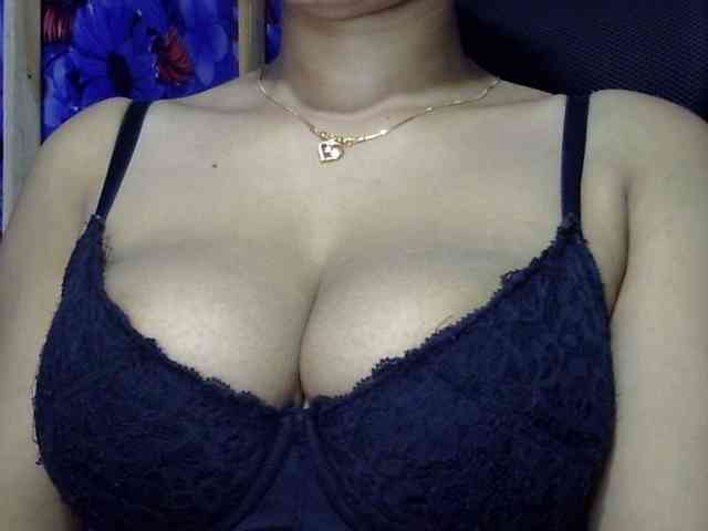 Nusrat-Mimi webcam