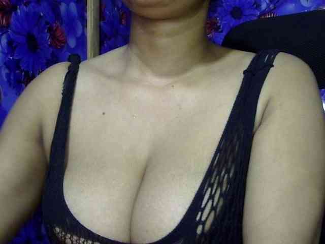 Nusrat-Mimi webcam