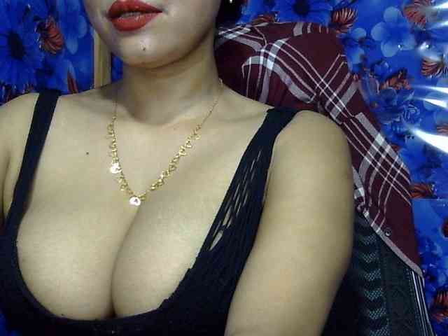 Nusrat-Mimi webcam