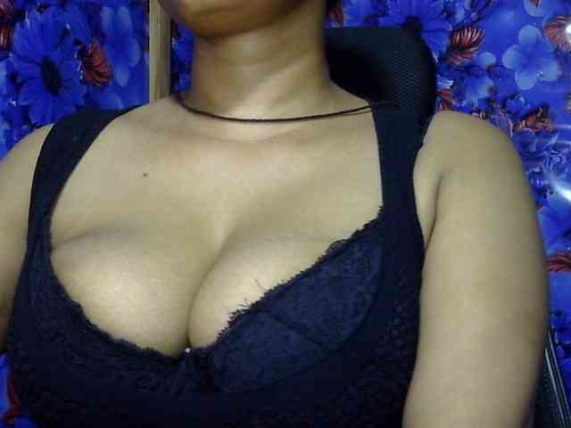 Nusrat-Mimi webcam