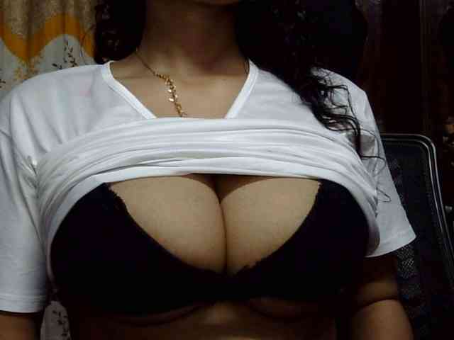 Nusrat-Mimi webcam
